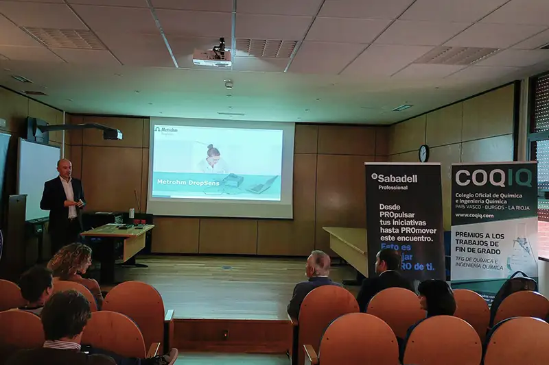 Acto de entrega de los Premios COQIQ al mejor TFG 2024 en la Universidad de Burgos