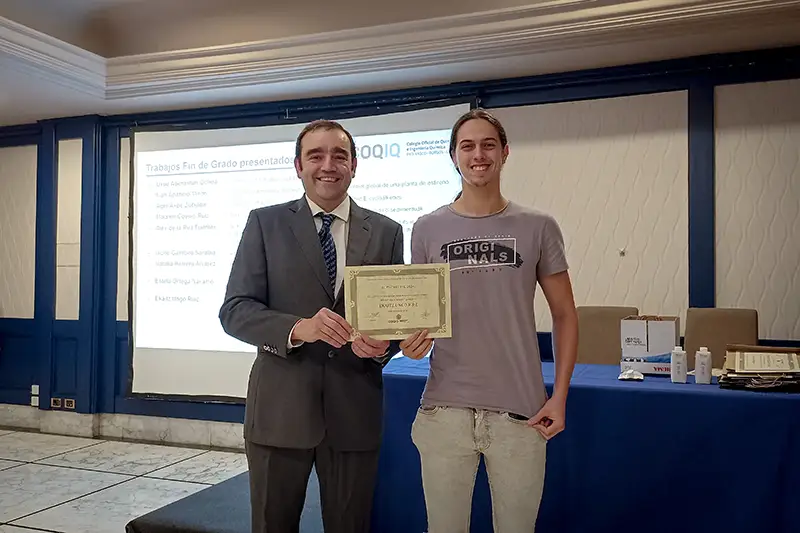 Acto de entrega de los Premios COQIQ al mejor Trabajo de Fin de Grado - TF presentado en 2024 en la Universidad del País Vasco (UPV/EHU)